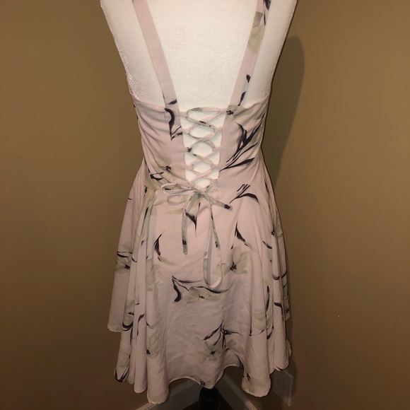 Margot Dress - Picture 2 of 4